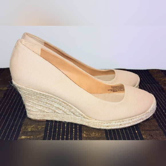 J CREW style#A1244 Espadrille Canvas Wedge Round Toe Slide On Heels Imaculate - Picture 5 of 15